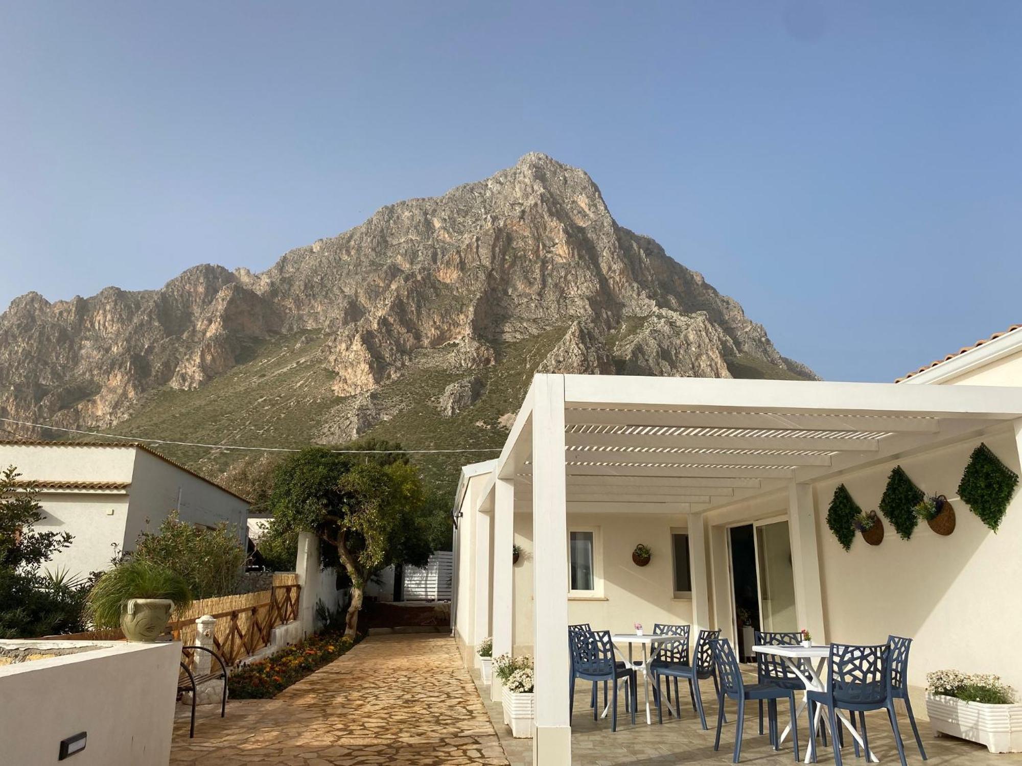 B&B Sicilia In Versi Custonaci Buitenkant foto